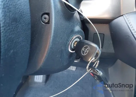 2015 Toyota Rav4 Xle из США, поврежденный, VIN JTMWFREV3FD068277